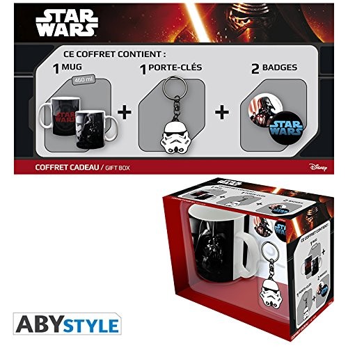 Setti: Darth Vader Mug + Trooper Keychain + 2 Badges