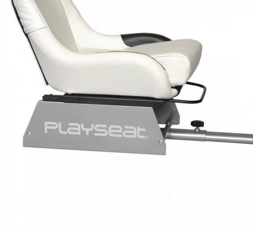 Playseat: Seatslider et�isyyss��din