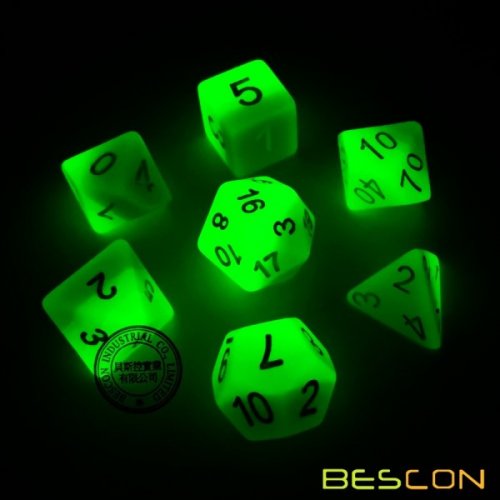 Gradient Glowing Dice Set Forest Light (7 noppaa)