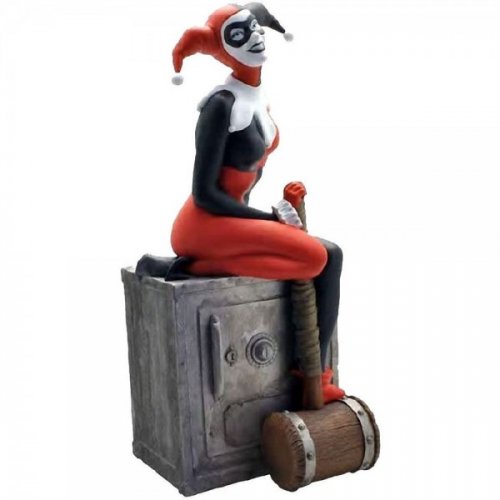 S��st�possu: Harley Quinn on the Safe