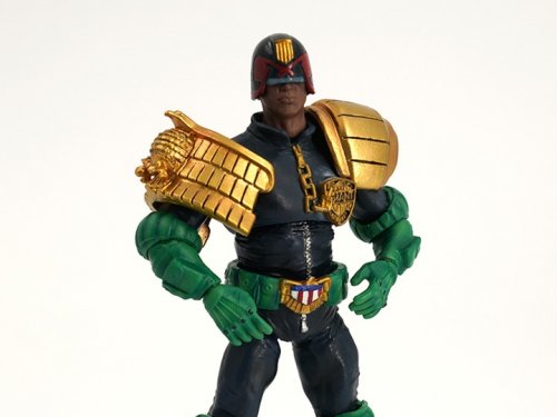 Figuuri: Judge Dredd - Judge Giant (10cm)