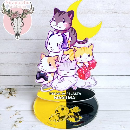 Gamer Cats: Pelaa ja Pelasta Maailma P�yt�koriste (15cm) (Niramuchu)