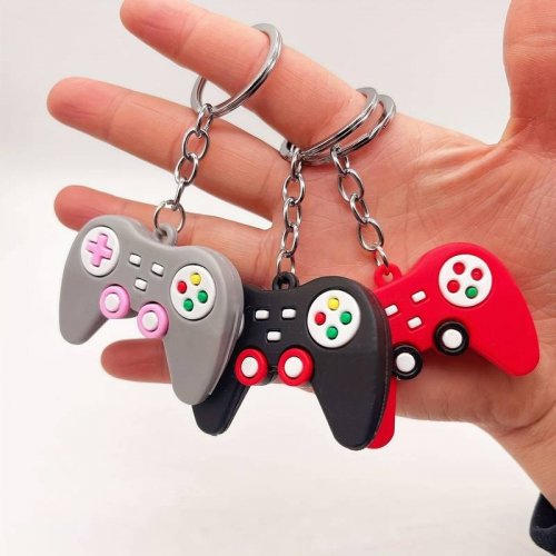 Avaimenper�: Gamepad Rubber Keychain (Satunnainen)