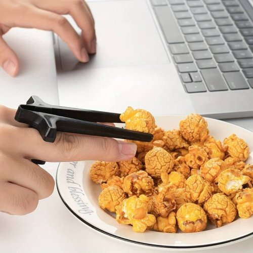 Sy�m�puikot: Finger Chopsticks For Gamers (Satunnainen)