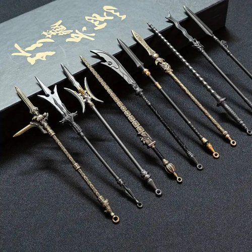 Avaimenper�: Ancient Weapons Keychain (12cm, Satunnainen)