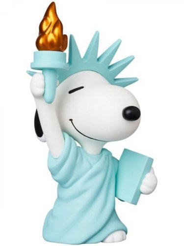 Figu: Peanuts UDF Series 17 - Mini Statue Of Liberty Snoopy(7cm)